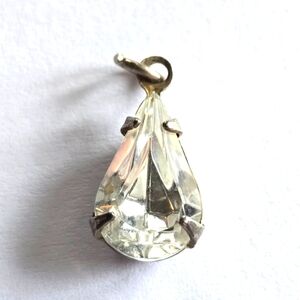 Vintage solitaire pendant clear rhinestone teardrop pear shape silver tone charm